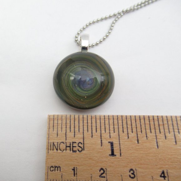 Borosilicate Glass Pendant Necklace - Picture 10 of 11